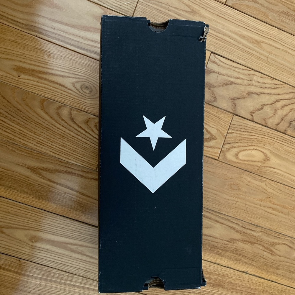 Converse